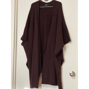 Women’s Shawl Size S-M
